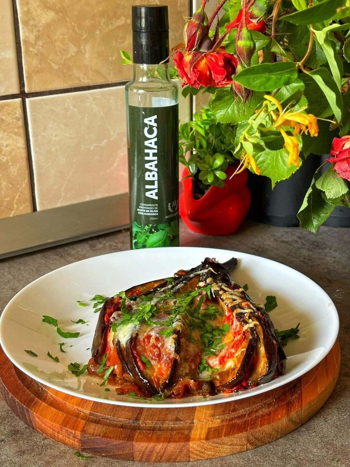 Pesto alla Genovese autentic la mojar: de ce blenderul oxidează busuiocul și rolul uleiului blând
